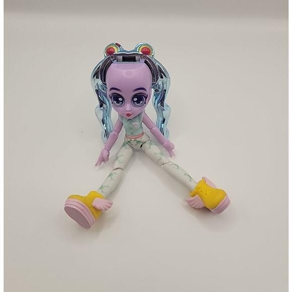 Capsule Chix 5" Fashion Doll Figure Metallic Blue Hair Toy - Picture 5 of 5